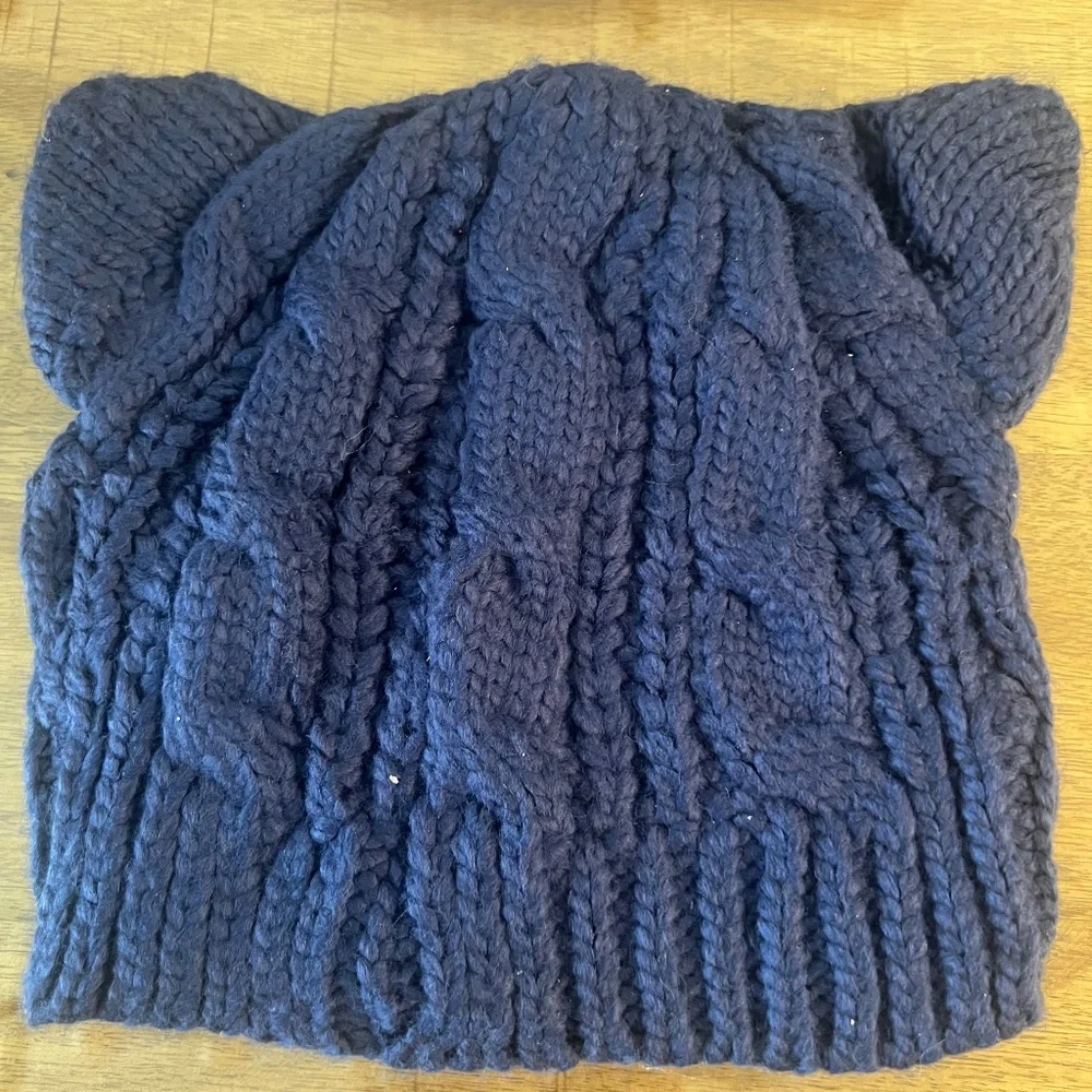 Set of 4 warm knit winter hats